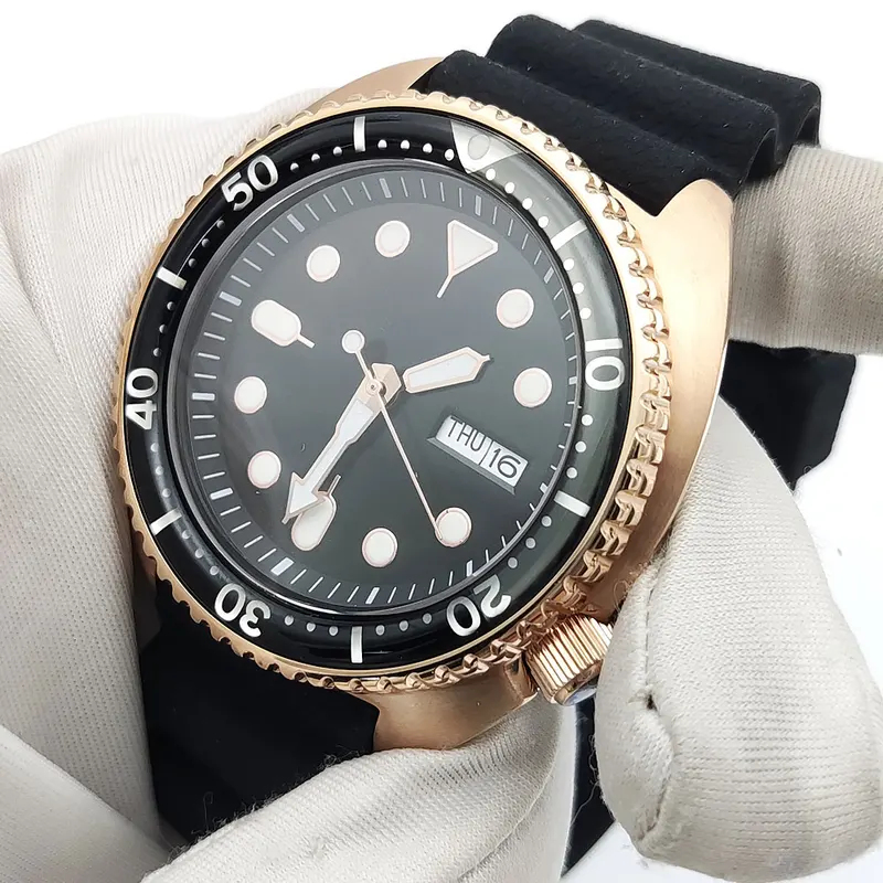 Automatyczny zegarek do nurkow – Luxury Watch Gold And Black recenzja i cena