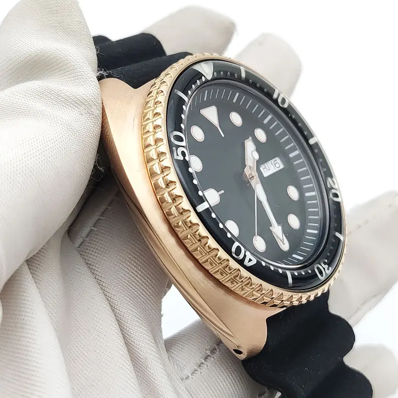 Automatyczny zegarek do nurkow – Luxury Watch Gold And Black recenzja i cena