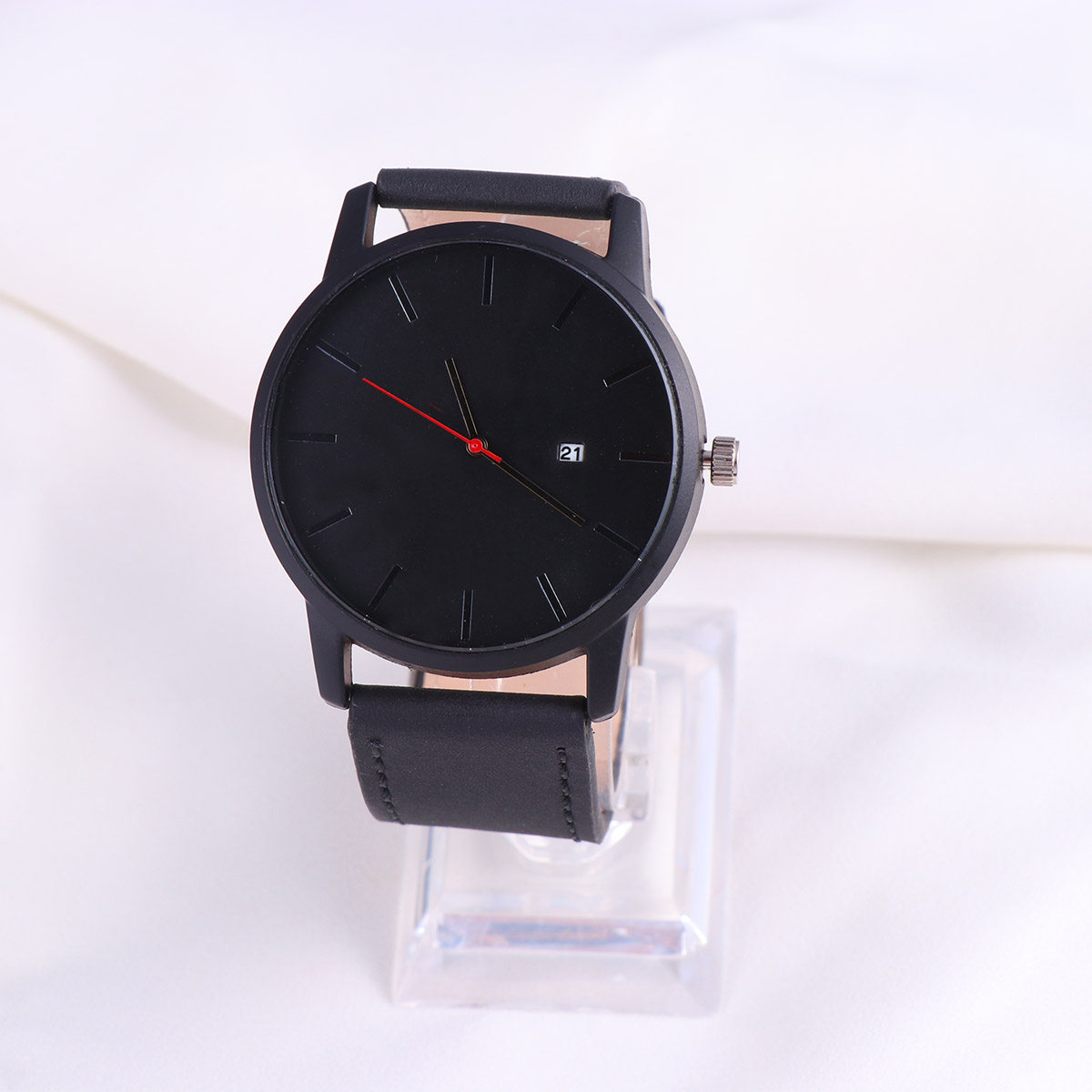 Stylowy męski zegarek kwarcowy – Luxury Watch Gold And Black recenzja i cena