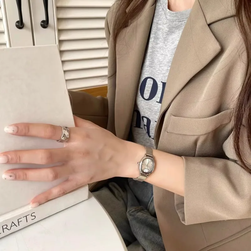 Mała owalna tarcza Zielony zeg – Ladies Luxury Watch recenzja i cena